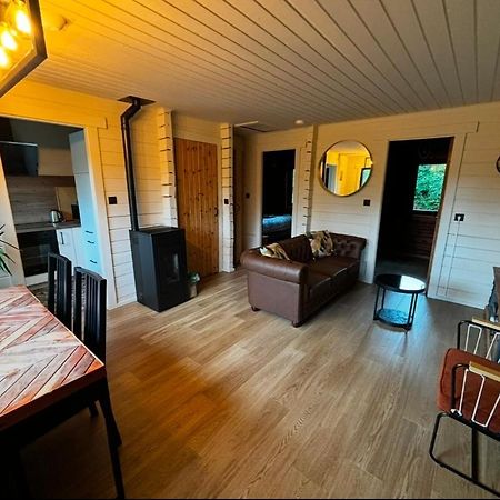 Gites Douillets : Chalet Sur Pilotis Houyet Buitenkant foto