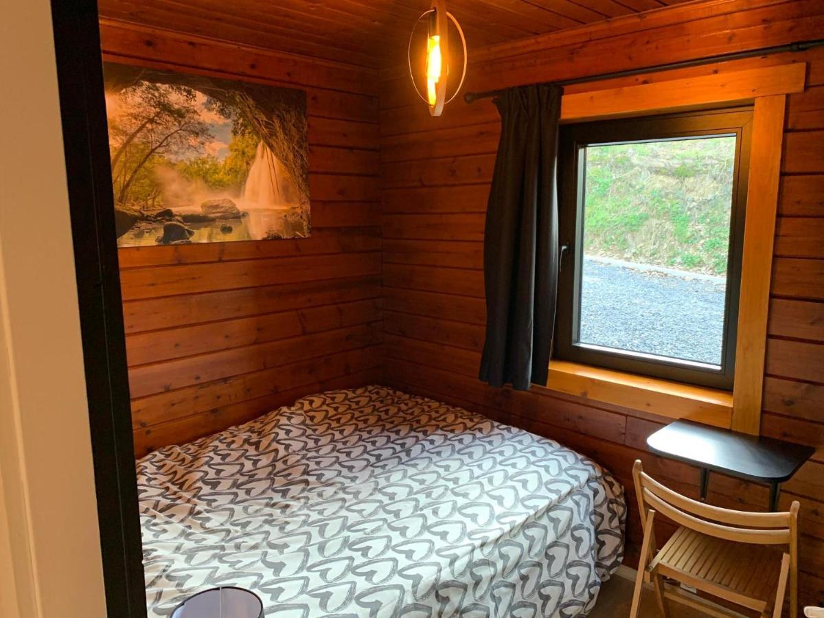 Gites Douillets : Chalet Sur Pilotis Houyet Buitenkant foto